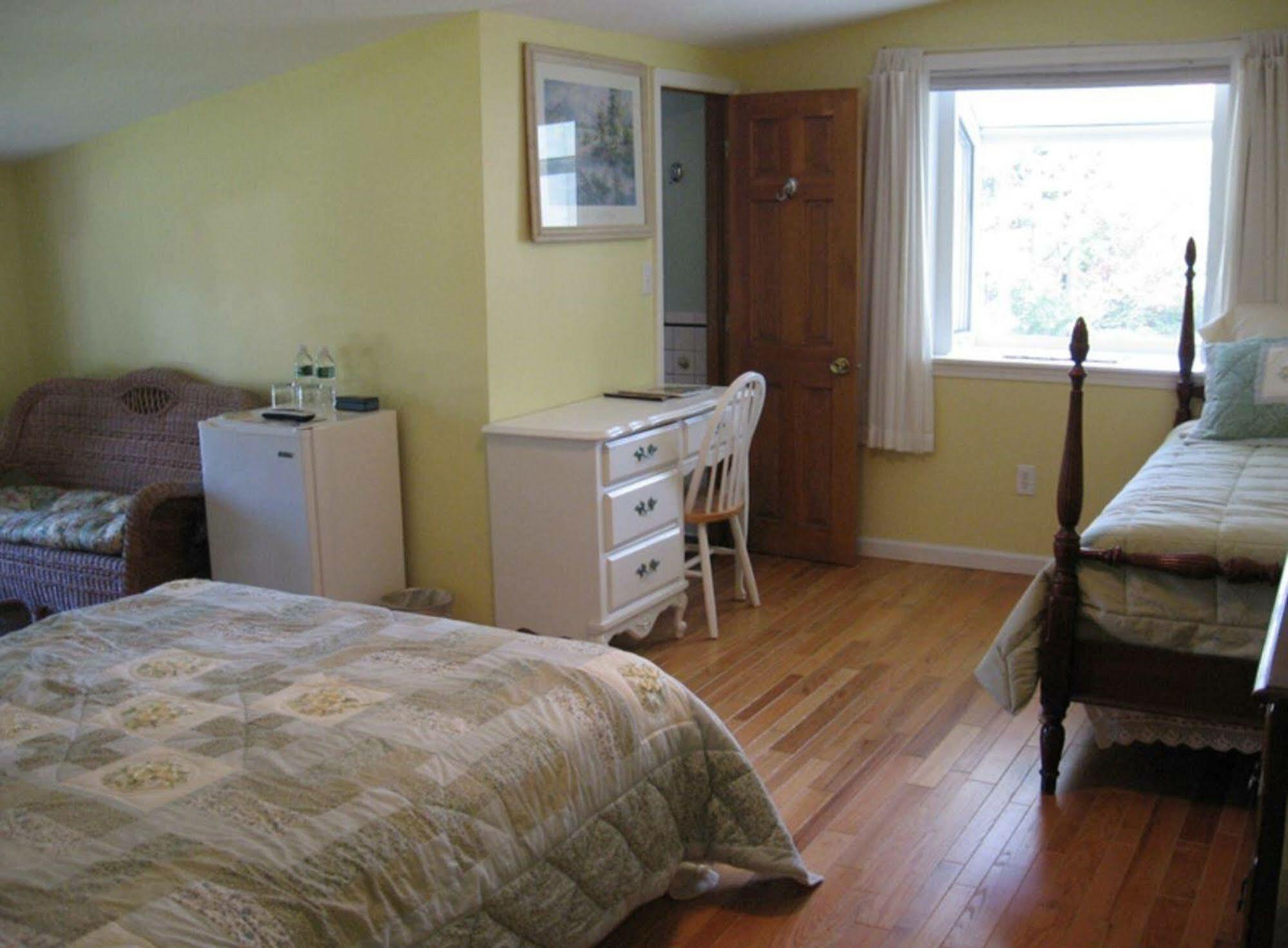 Pattersonville Mariaville Lake B & B المظهر الخارجي الصورة