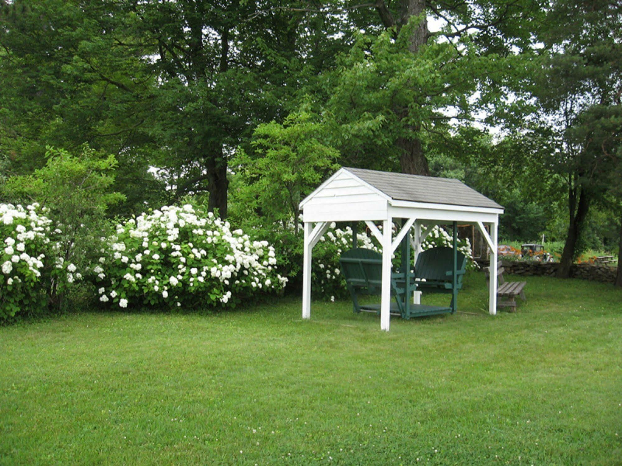 Pattersonville Mariaville Lake B & B المظهر الخارجي الصورة